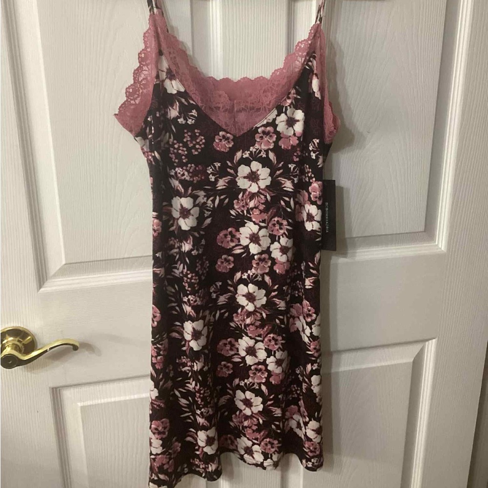 BCBG black and pink Floral lingerie